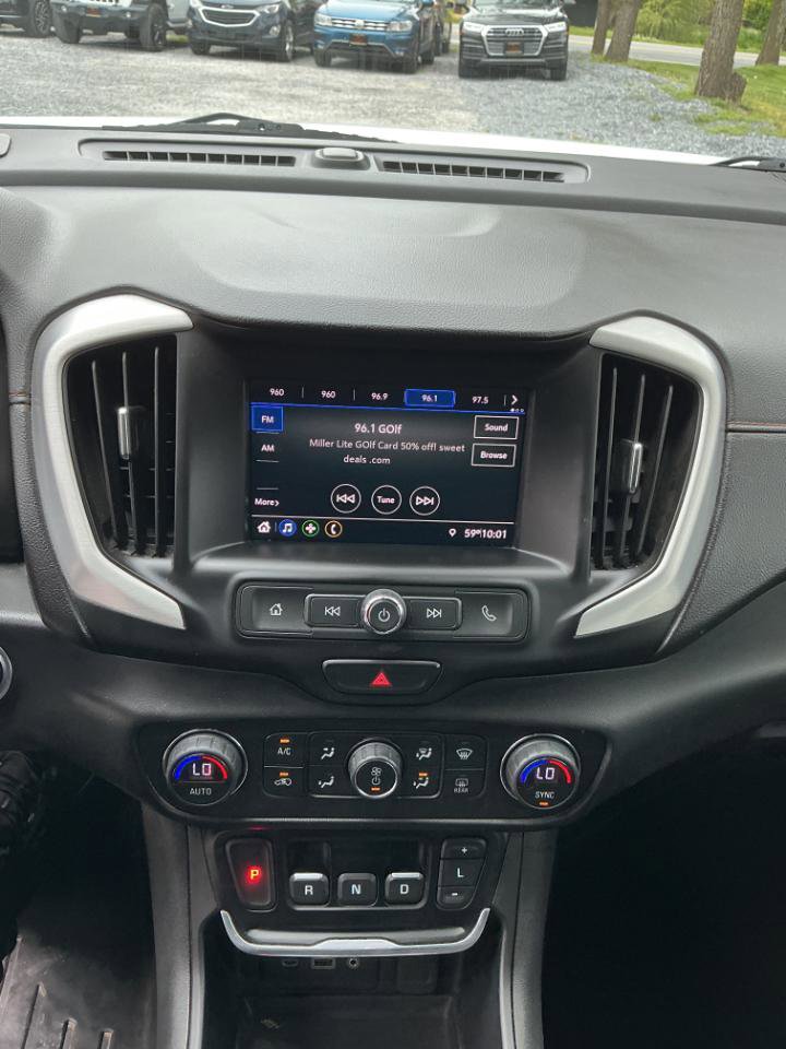 Used 2020 GMC Terrain SLE w/ Driver Convenience Package FWD image 13