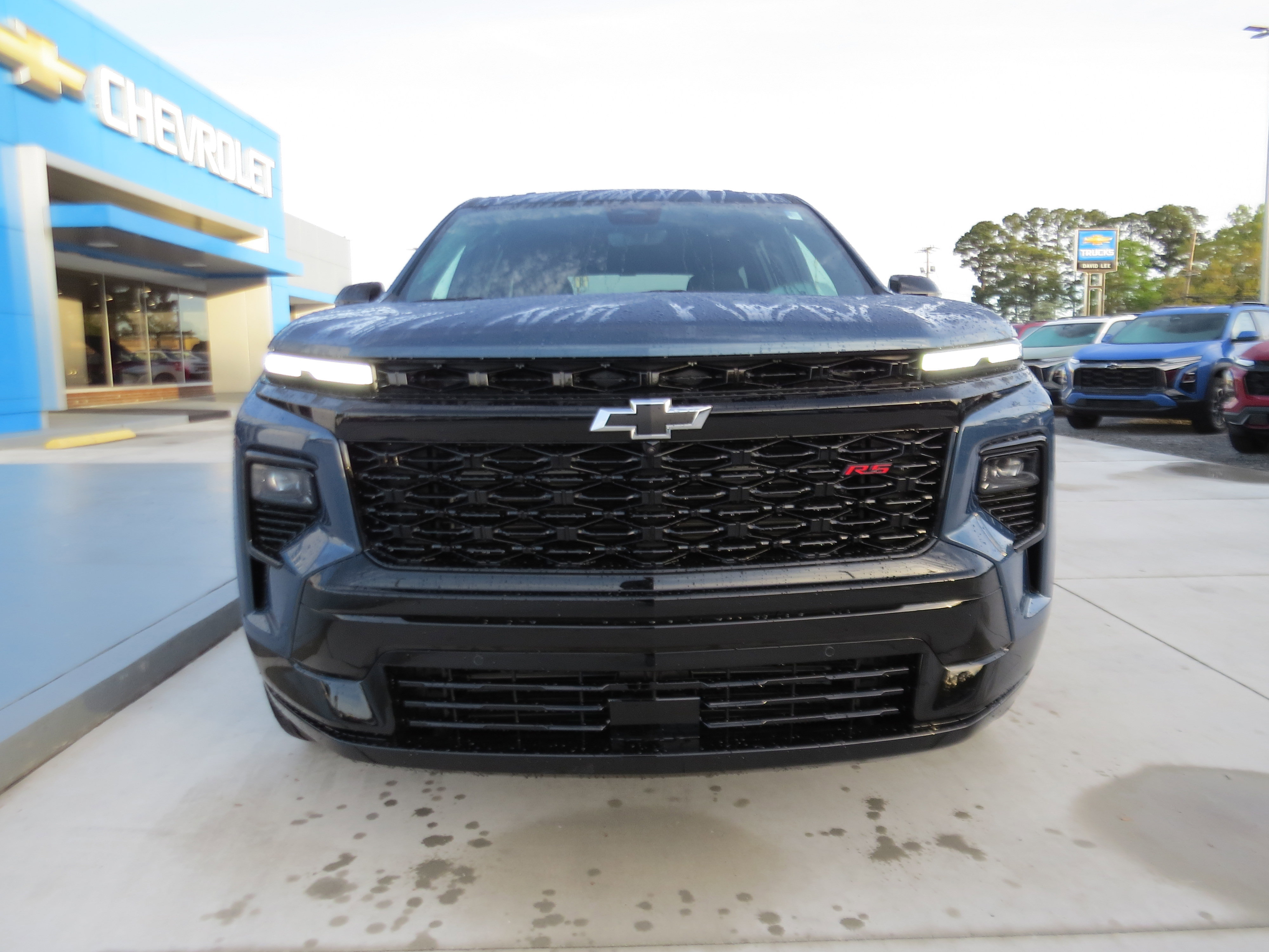 New 2026 Chevrolet Traverse RS w/ LPO, Floor Liner Package FWD image 8
