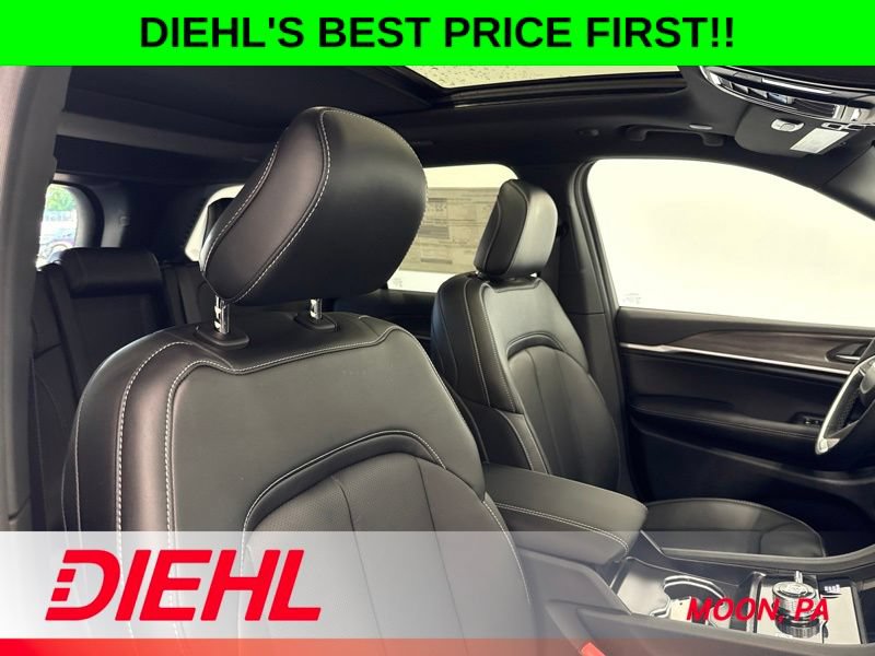 New 2026 Jeep Grand Cherokee Limited AWD/4WD image 14