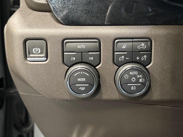 Used 2025 Chevrolet Silverado 1500 LTZ w/ LTZ Premium Package AWD/4WD image 14