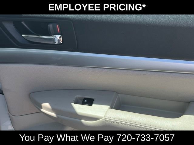 Used 2014 Subaru Legacy 2.5i AWD/4WD image 20