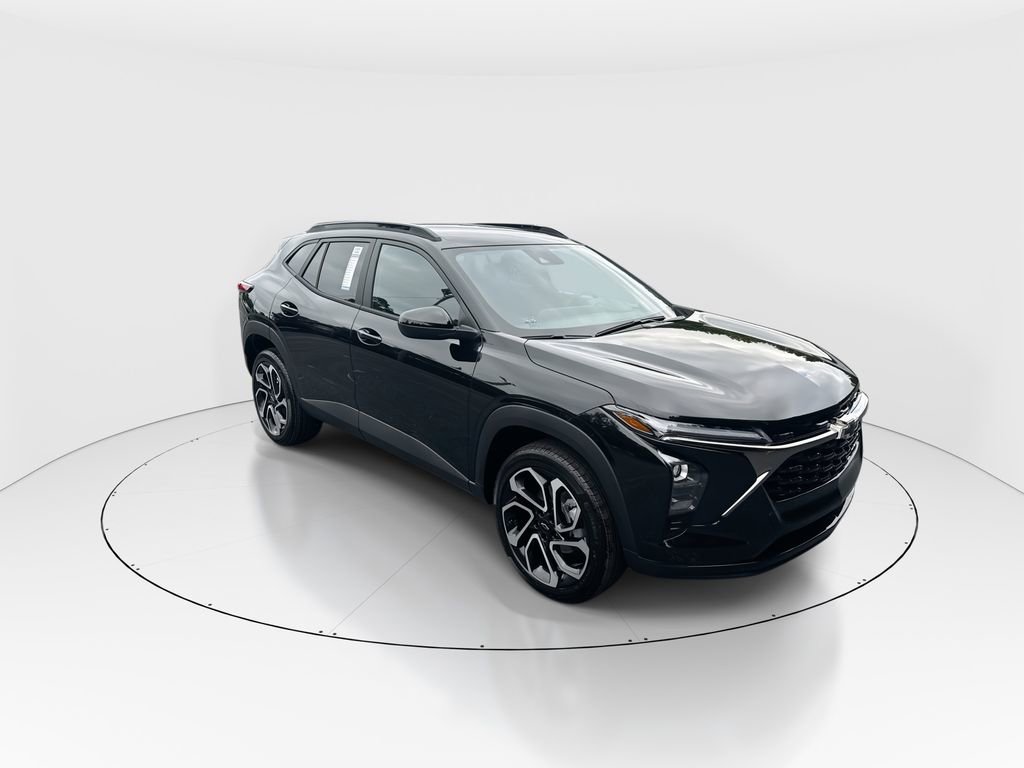 New 2026 Chevrolet Trax RS w/ Driver Confidence Package FWD image 2
