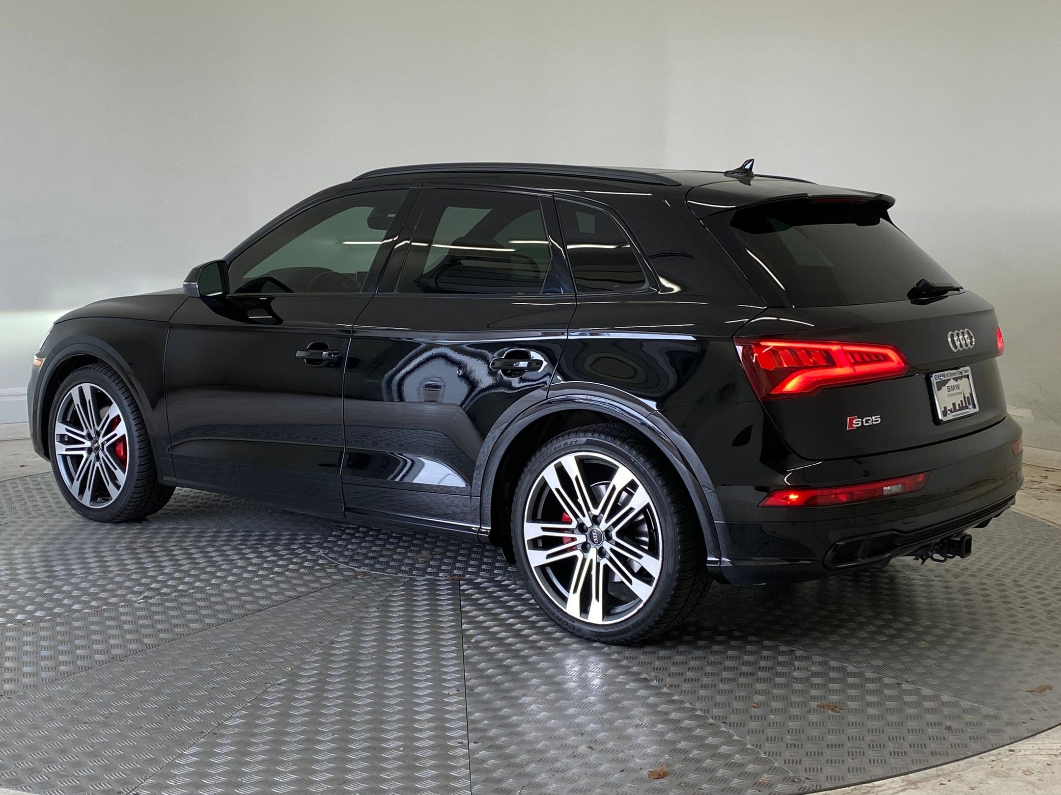 Used 2020 Audi SQ5 Premium Plus image 3