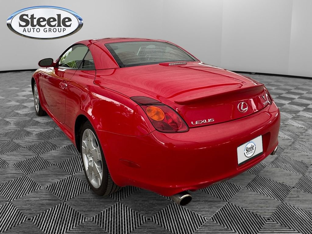 Used 2005 Lexus SC 430 Convertible RWD image 3