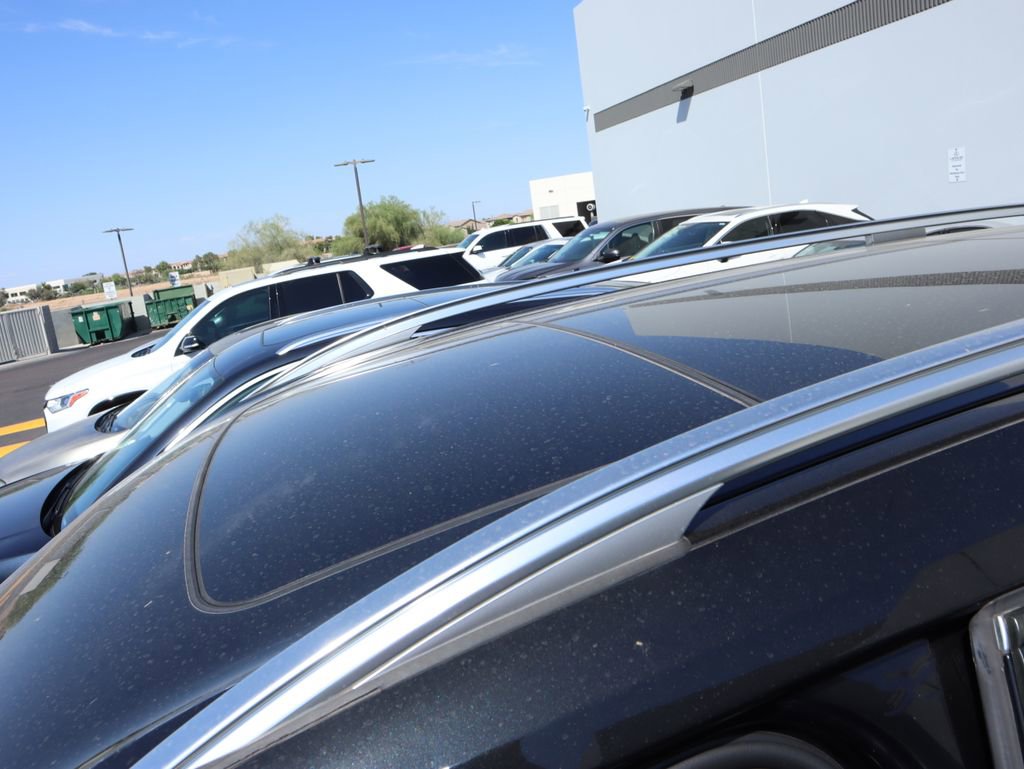 Used 2022 BMW X7 xDrive40i w/ Premium Package AWD/4WD image 5