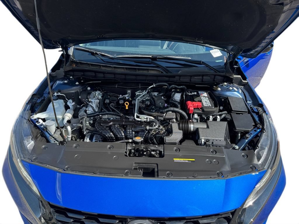 Used 2025 Nissan Altima 2.5 SR AWD/4WD image 18