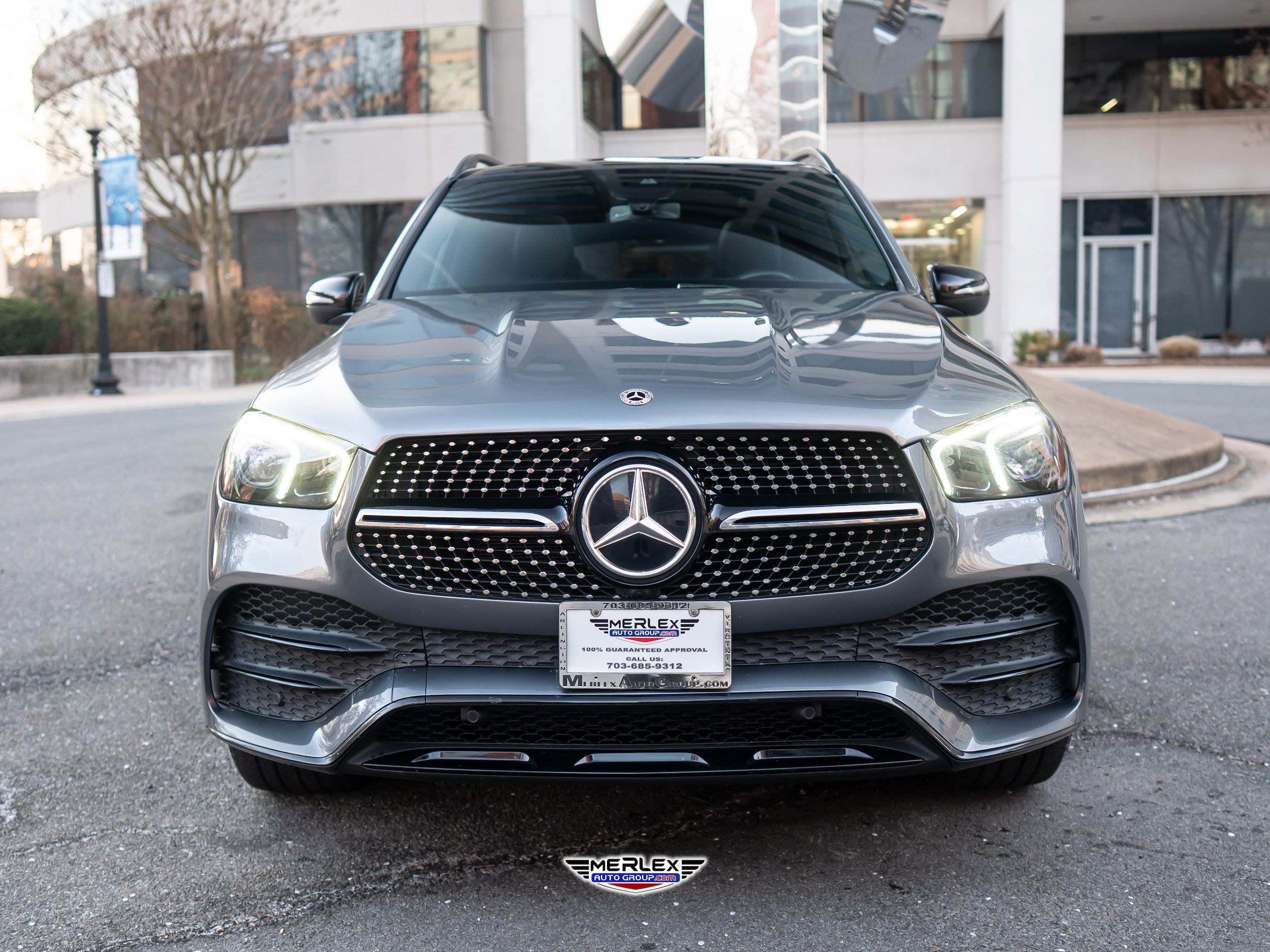 Used 2020 Mercedes-Benz GLE 350 4MATIC image 2