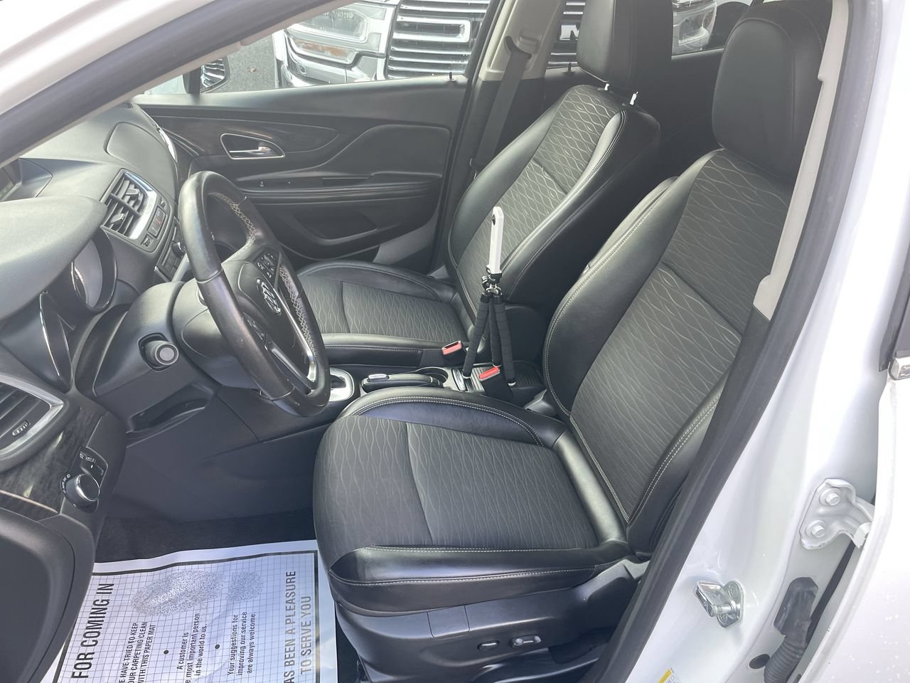 Used 2016 Buick Encore FWD image 27