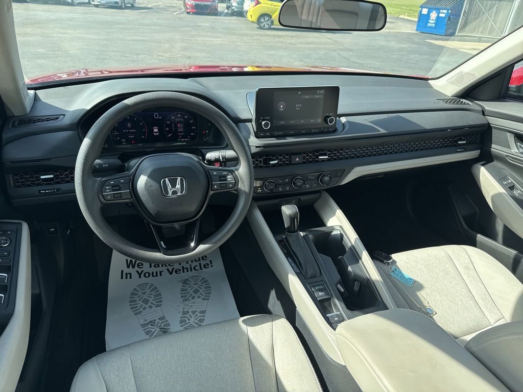 Certified 2024 Honda Accord EX image 32