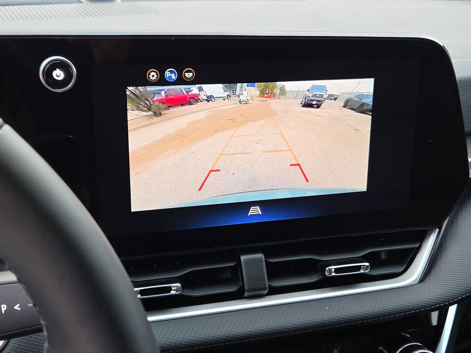 Used 2026 Chevrolet Equinox LT w/ Convenience Package II FWD image 25