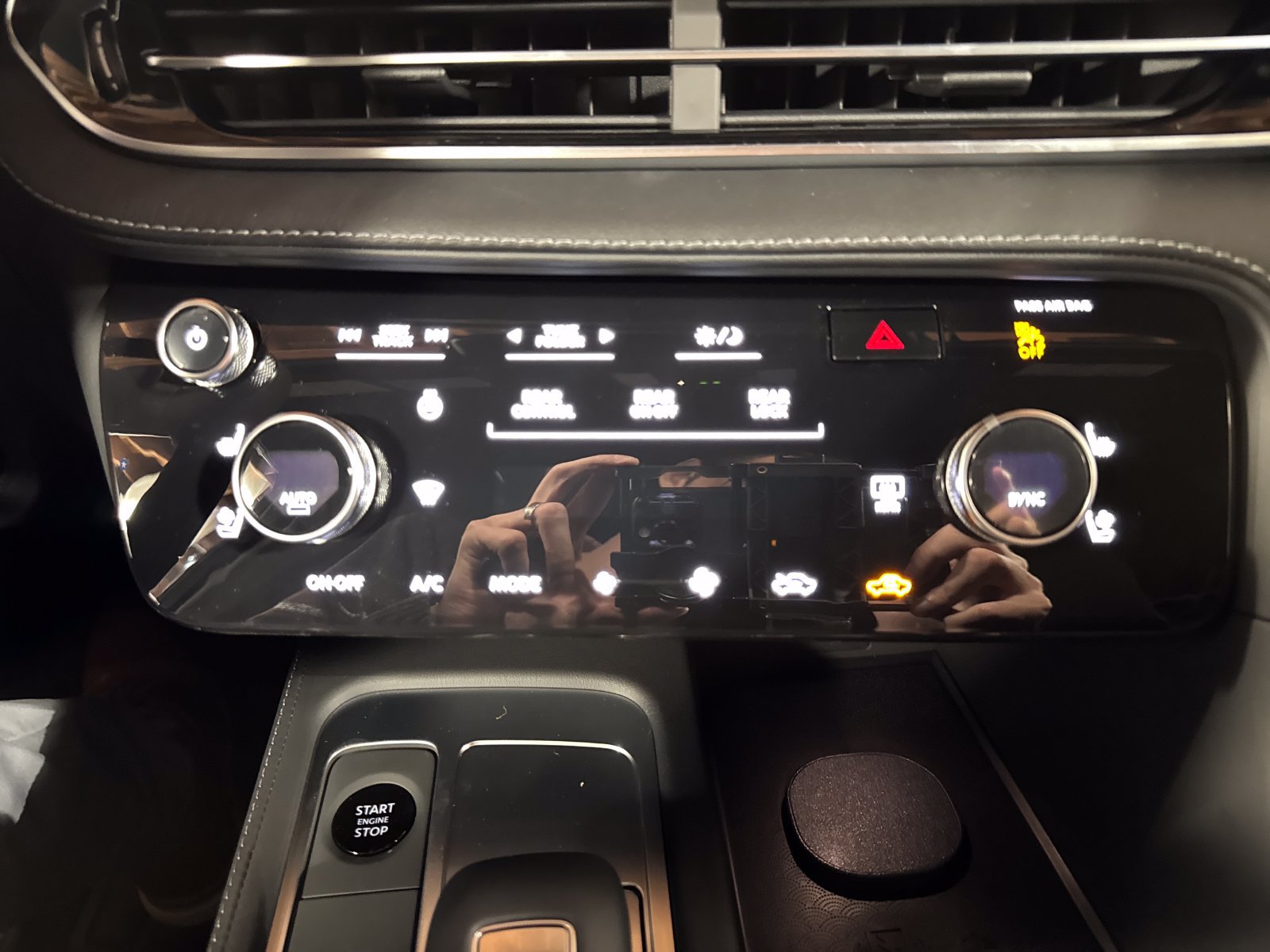 New 2027 INFINITI QX60 Sport w/ Dark Cargo Package AWD/4WD image 19