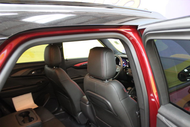 Used 2025 Chevrolet TrailBlazer RS w/ Convenience Package AWD/4WD image 10