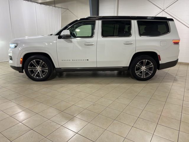 Used 2022 Jeep Grand Wagoneer Series I w/ Flexible Seating Group image 2