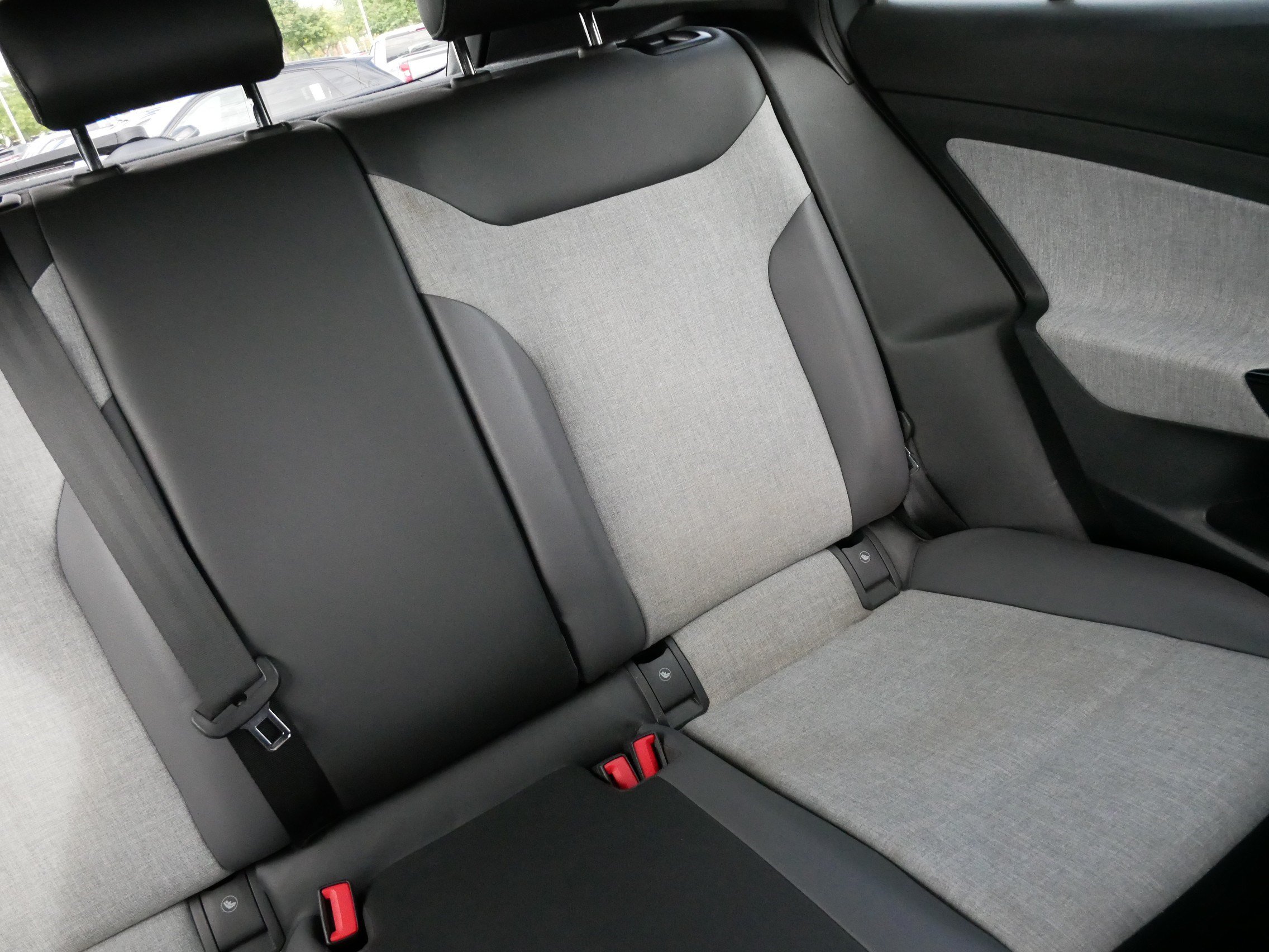 Certified 2023 Volkswagen ID.4 Pro AWD/4WD image 14