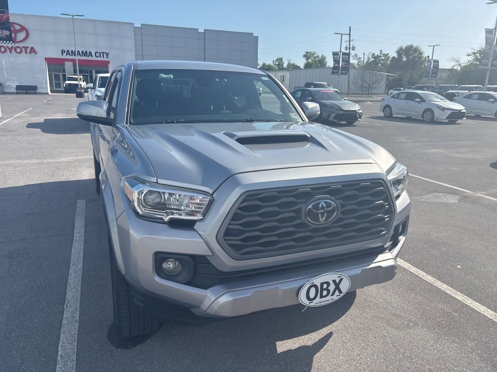 Used 2021 Toyota Tacoma TRD Sport w/ Technology Package image 8