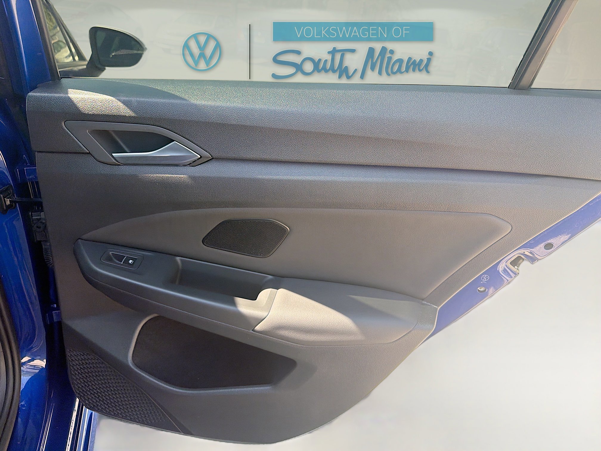 Used 2024 Volkswagen Golf R AWD/4WD image 32
