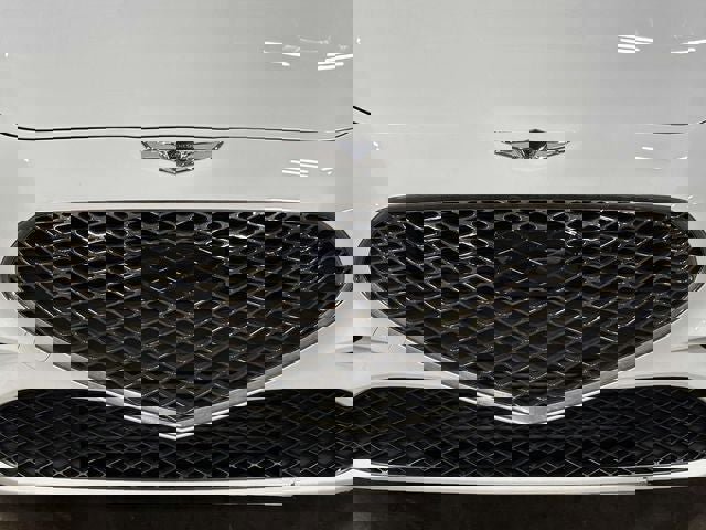 Used 2023 Genesis G70 2.0T image 14