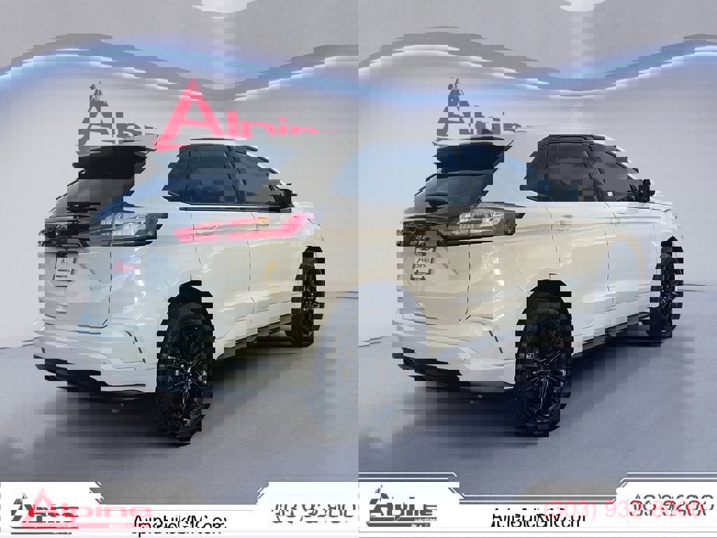 Used 2024 Ford Edge ST-Line image 5