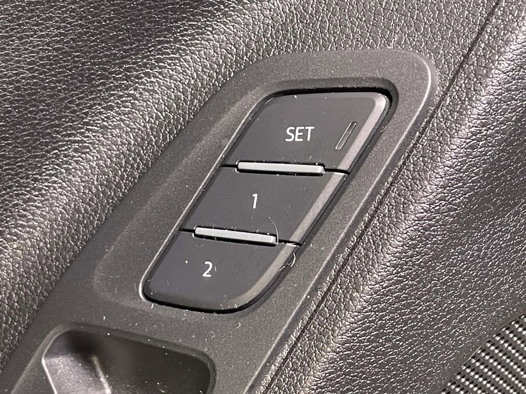 Certified 2023 Audi Q3 2.0T Premium Plus w/ Premium Plus Package image 33