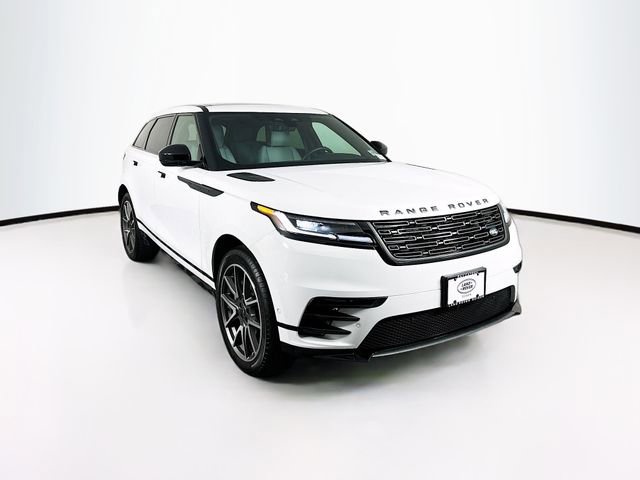 Used 2026 Land Rover Range Rover Velar Dynamic SE image 3