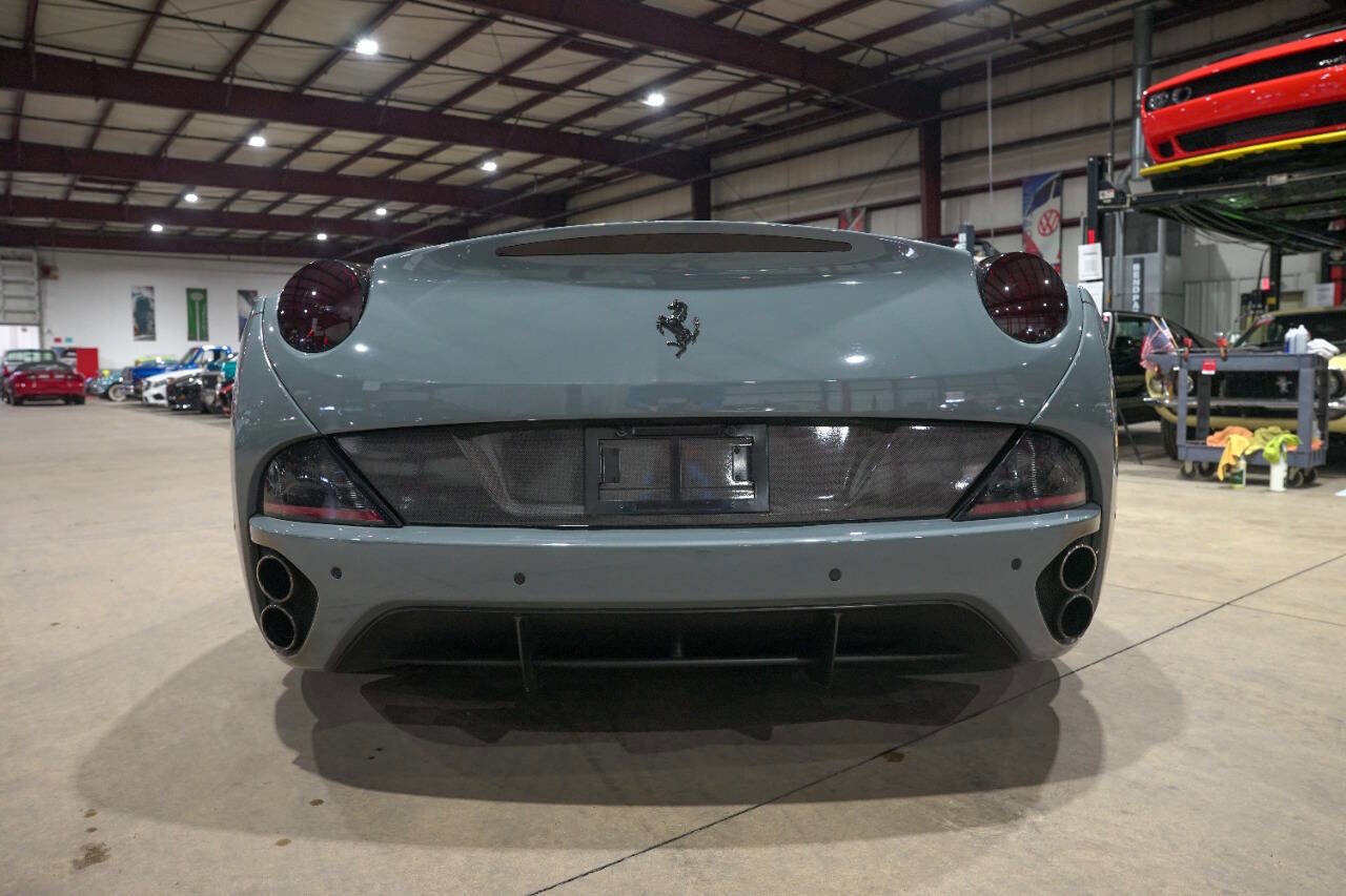 Used 2010 Ferrari California image 7