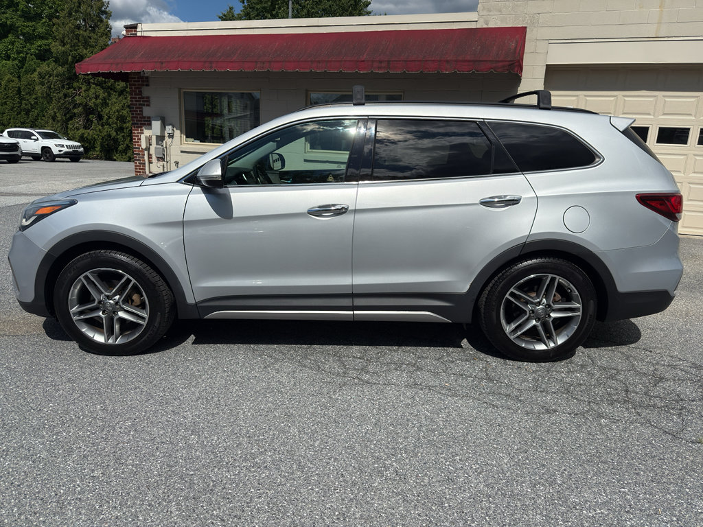 Used 2019 Hyundai Santa Fe XL AWD/4WD image 2