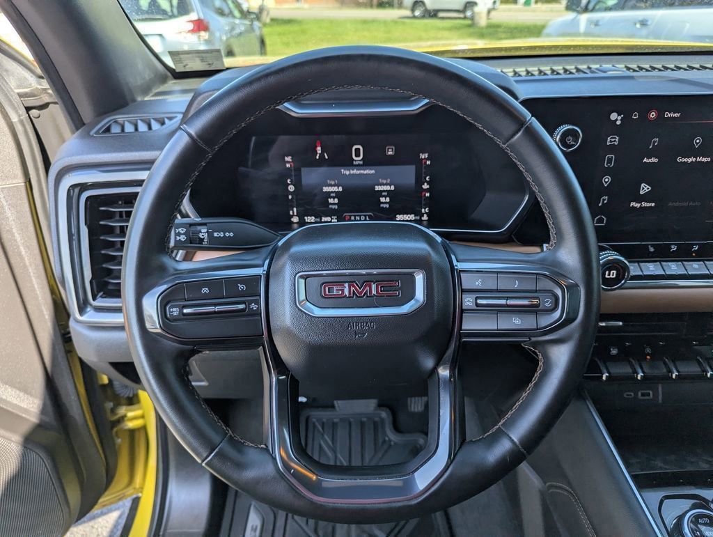 Used 2023 GMC Canyon AT4 image 21