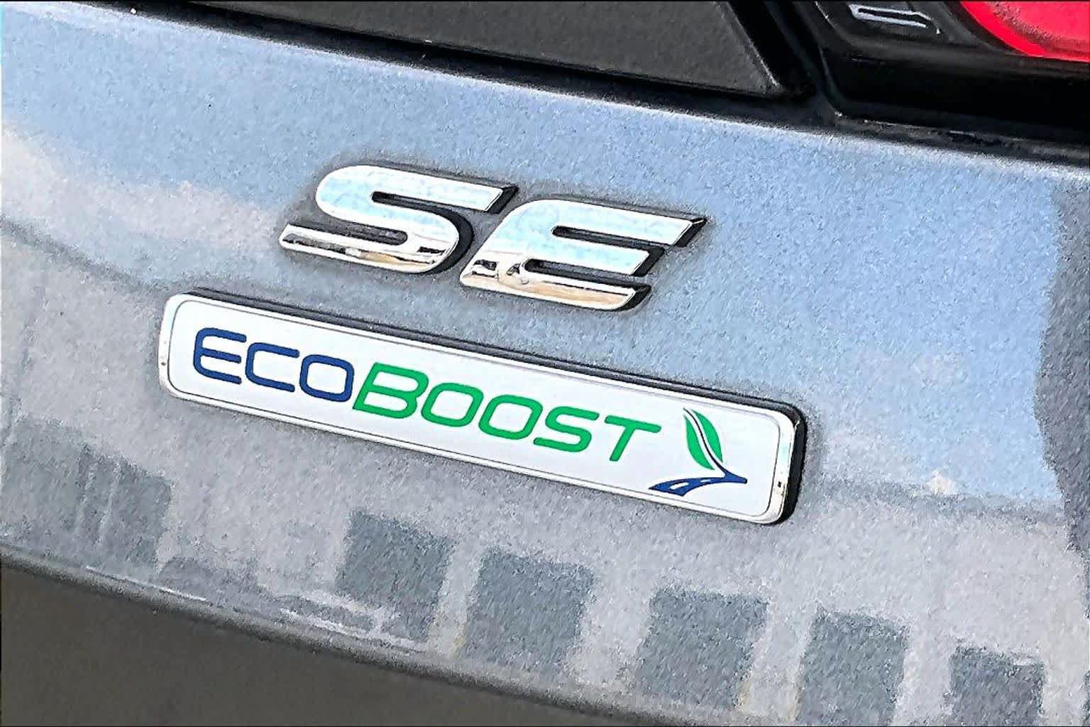 Used 2017 Ford Escape SE w/ Equipment Group 201A FWD image 10