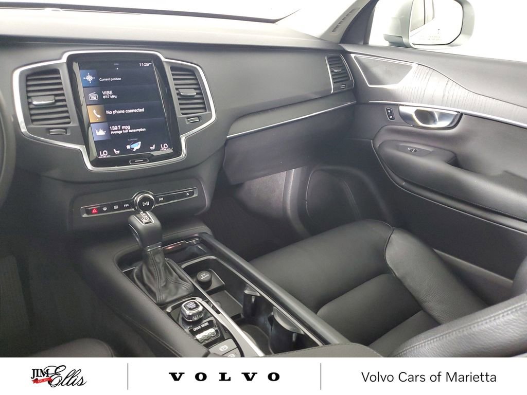 Used 2020 Volvo XC90 T6 Momentum w/ Protection Package Premier AWD/4WD image 18