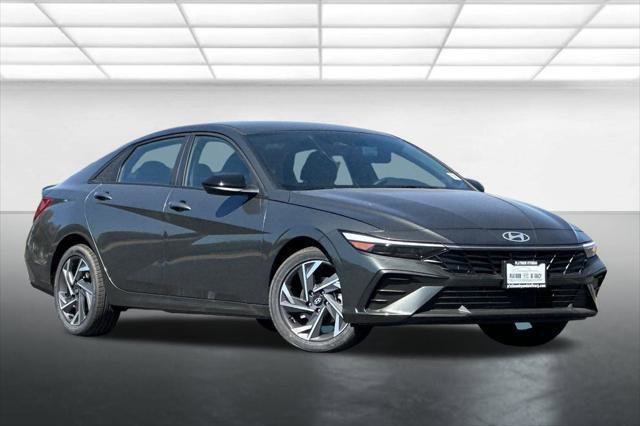 New 2025 Hyundai Elantra Sport