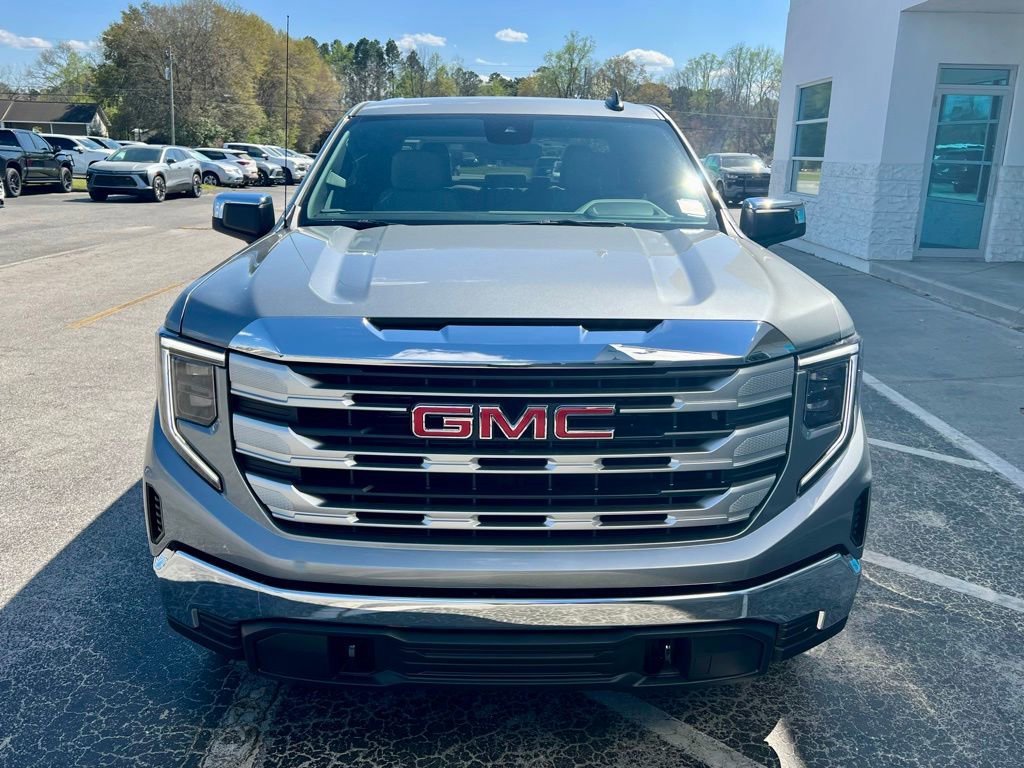 New 2026 GMC Sierra 1500 SLE image 6