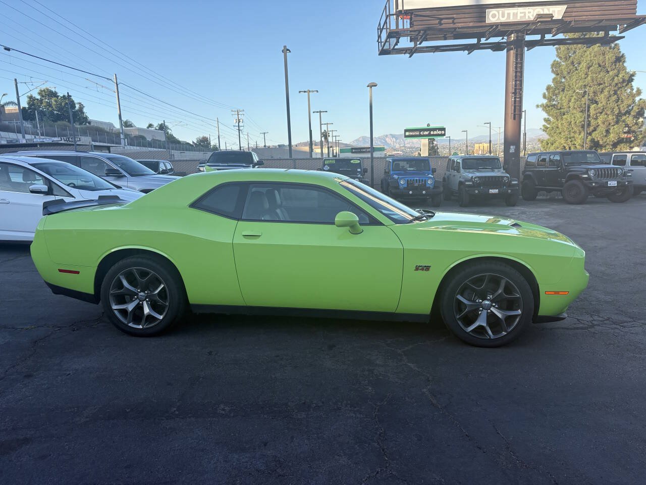 Used 2015 Dodge Challenger R/T Plus RWD image 4