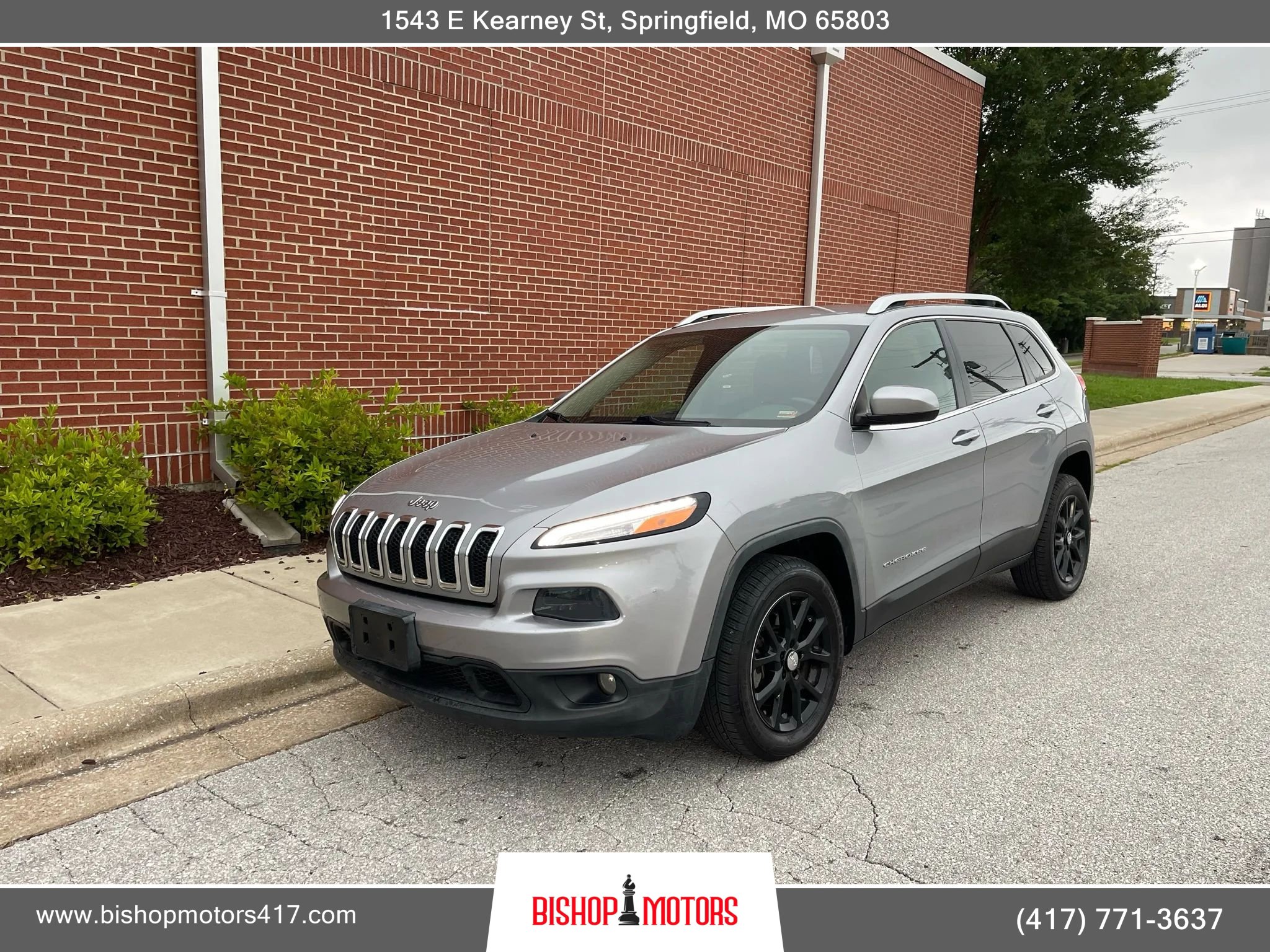 Used 2014 Jeep Cherokee Latitude image 1