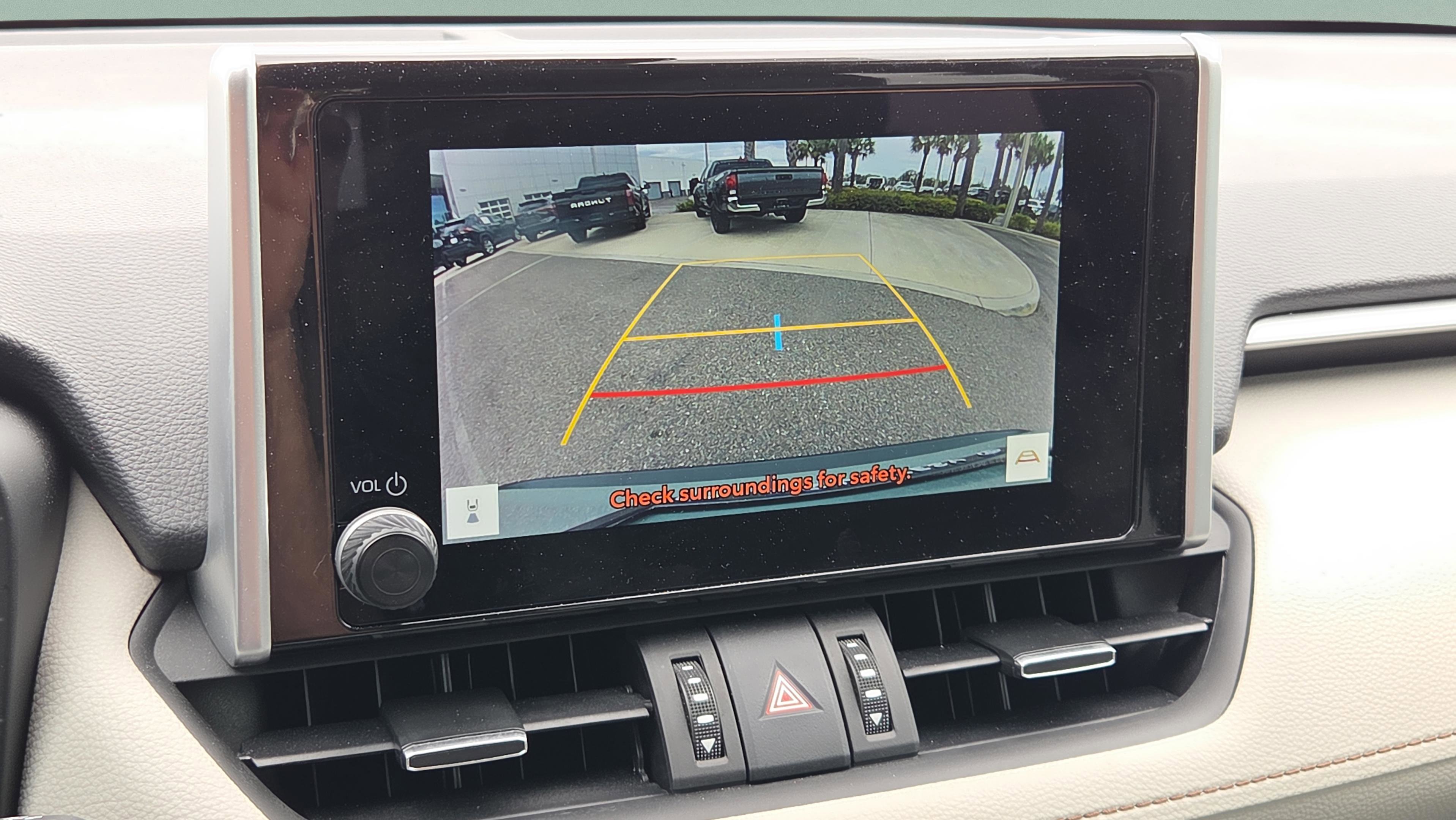 Used 2023 Toyota RAV4 XLE Premium image 24