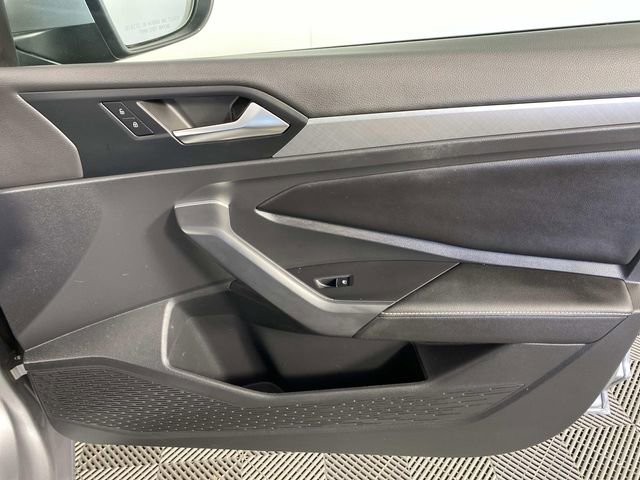 Used 2022 Volkswagen Jetta SE w/ Panoramic Sunroof Package image 21