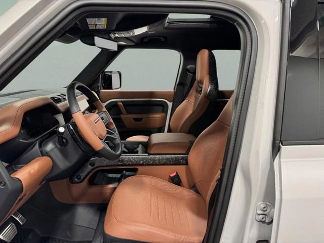New 2026 Land Rover Defender 110 OCTA AWD/4WD image 26