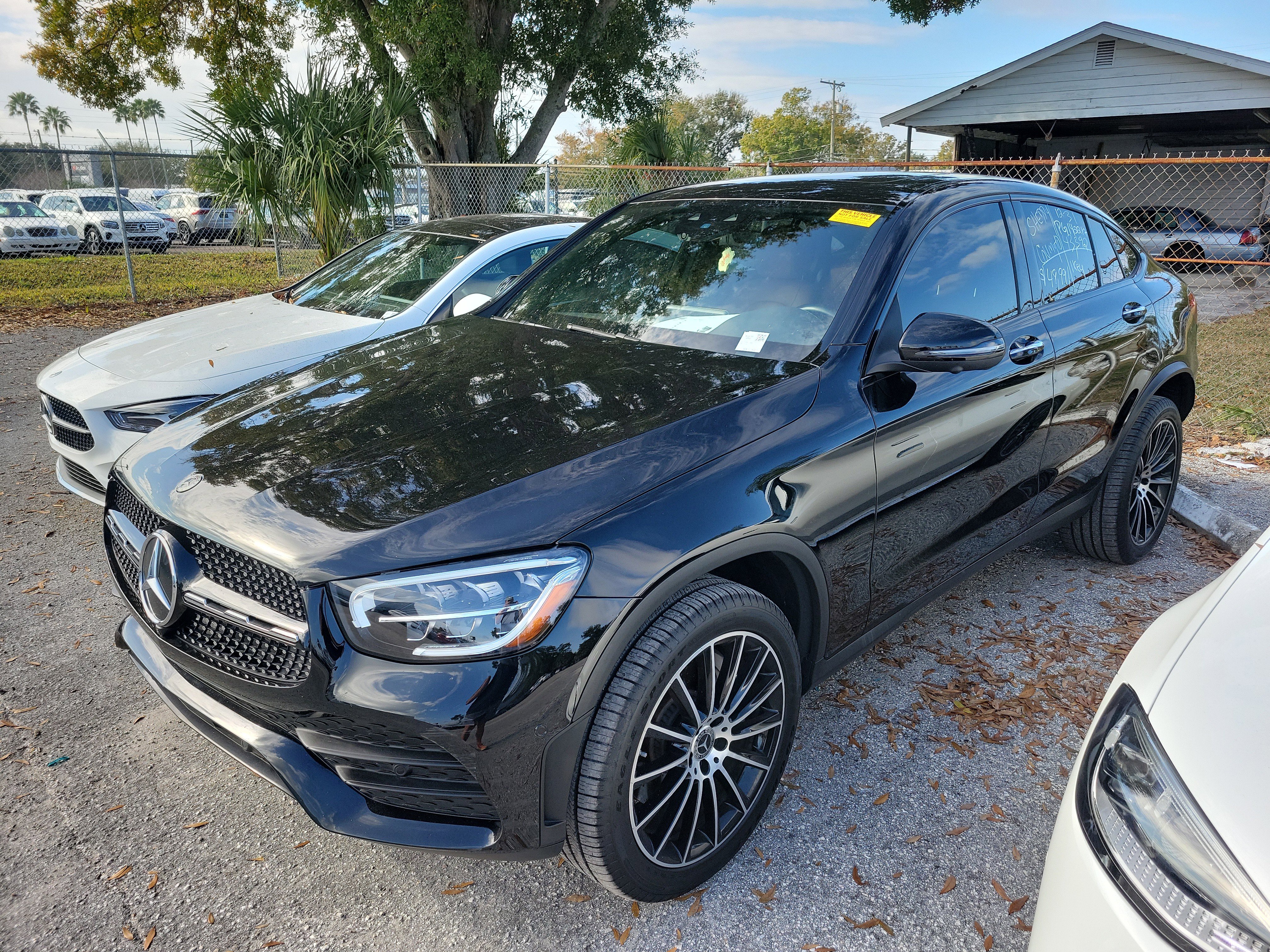 Used 2023 Mercedes-Benz GLC 300 4MATIC Coupe image 1