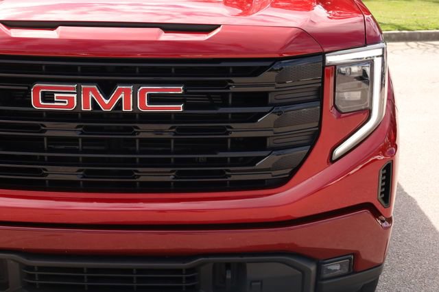 Used 2023 GMC Sierra 1500 Elevation image 15