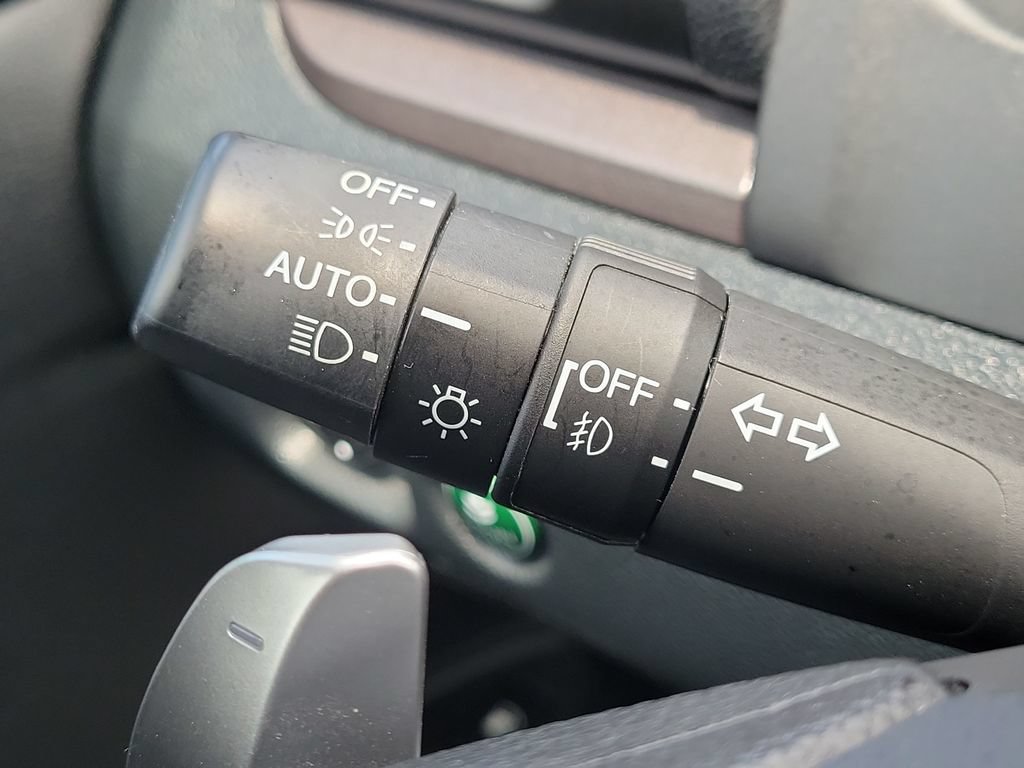 Used 2023 Honda Ridgeline Sport image 11