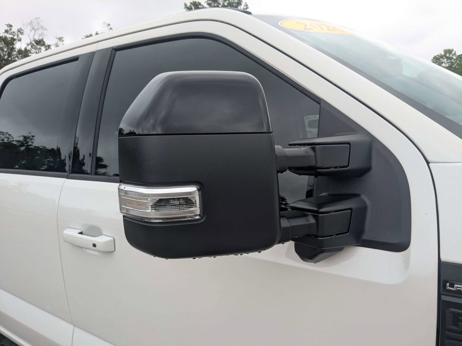 New 2026 Ford F250 Lariat w/ Black Appearance Package AWD/4WD image 12