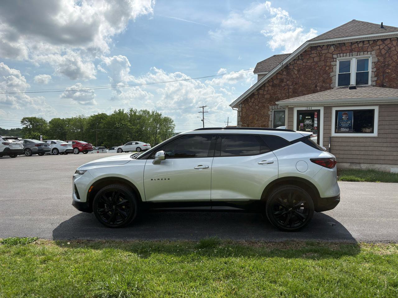 Used 2022 Chevrolet Blazer RS FWD image 2