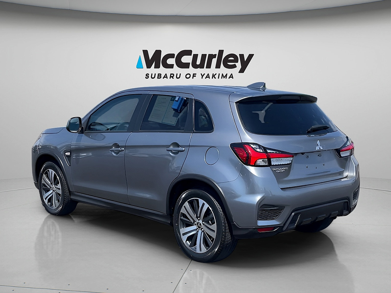 Used 2024 Mitsubishi Outlander Sport ES AWD/4WD image 3