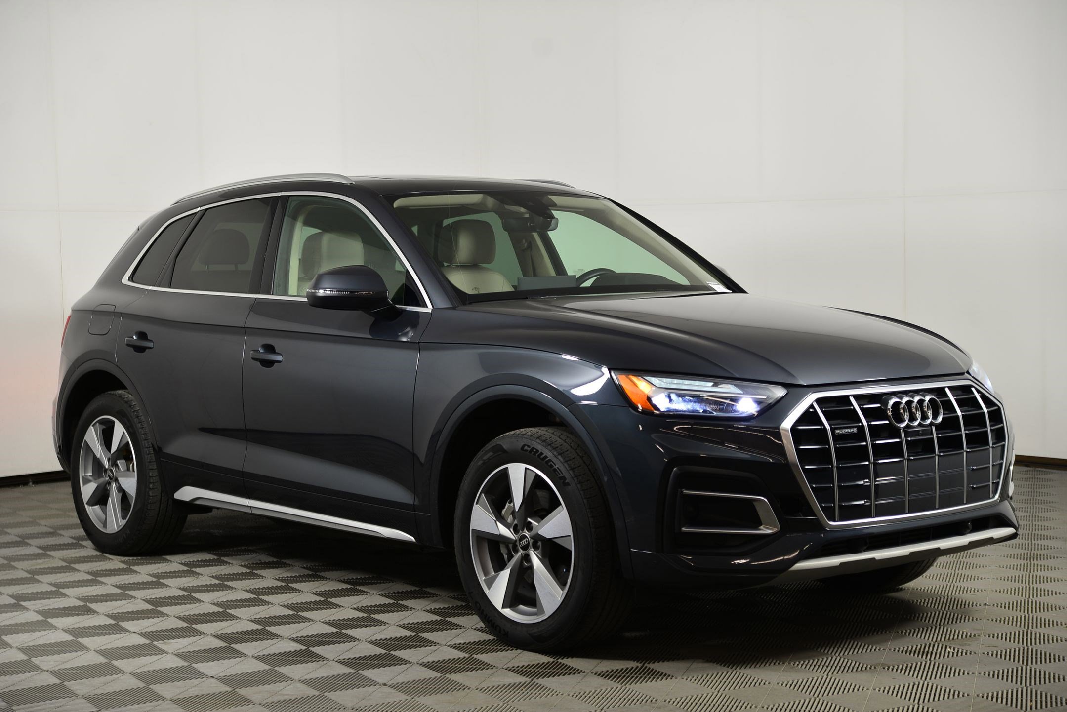 Certified 2023 Audi Q5 Premium w/ Premium Plus Package AWD/4WD image 7
