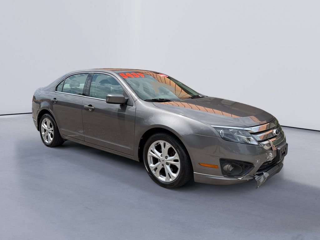 Used 2012 Ford Fusion SE FWD image 1