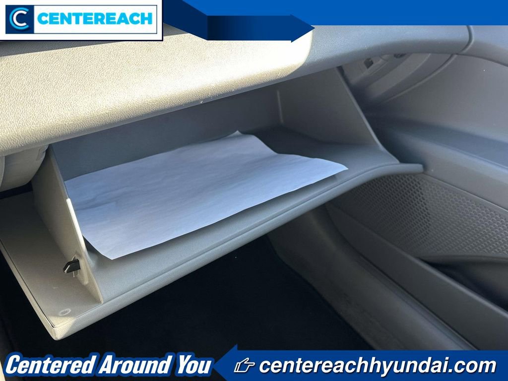 Used 2023 Hyundai Elantra SEL w/ Convenience Package FWD image 29