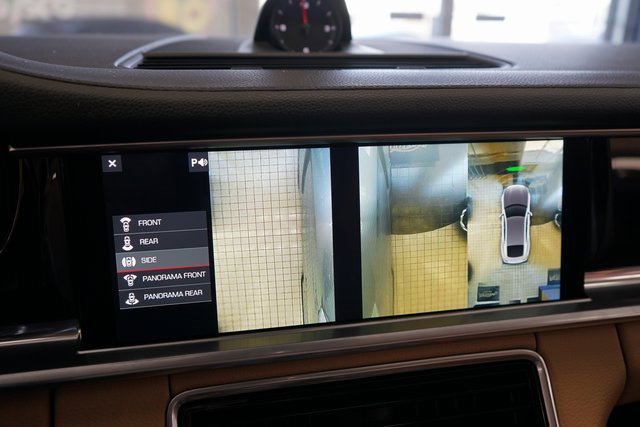 Used 2019 Porsche Panamera 4 image 42