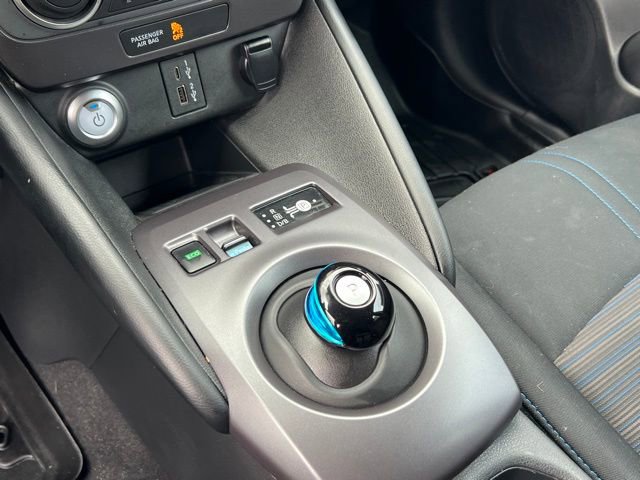 Used 2020 Nissan Leaf S w/ S Charge Package image 21