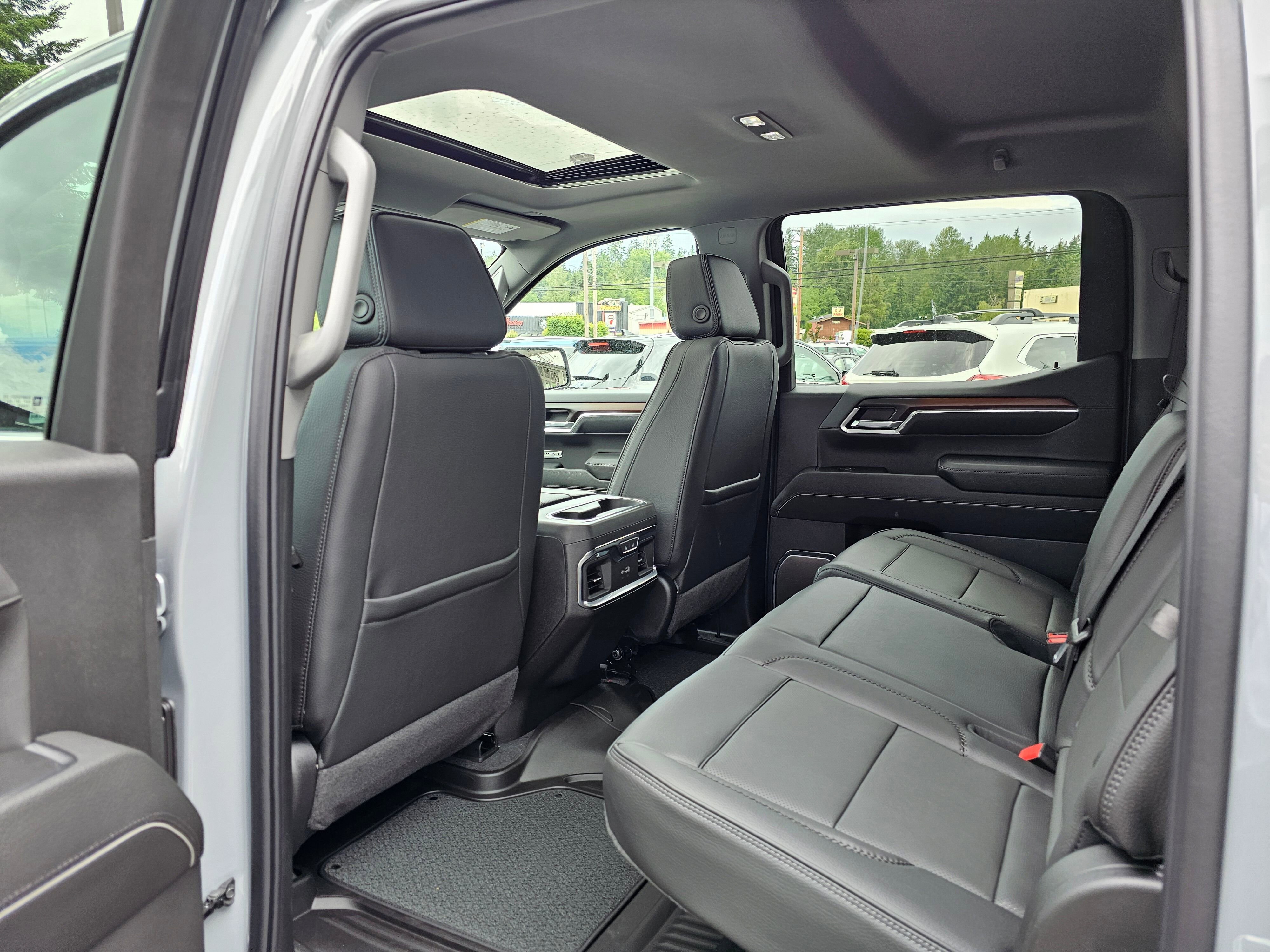 New 2024 GMC Sierra 1500 Denali AWD/4WD image 21