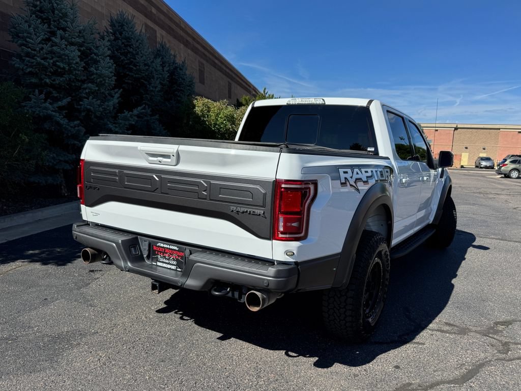 Used 2017 Ford F150 Raptor w/ Equipment Group 802A Luxury AWD/4WD image 6