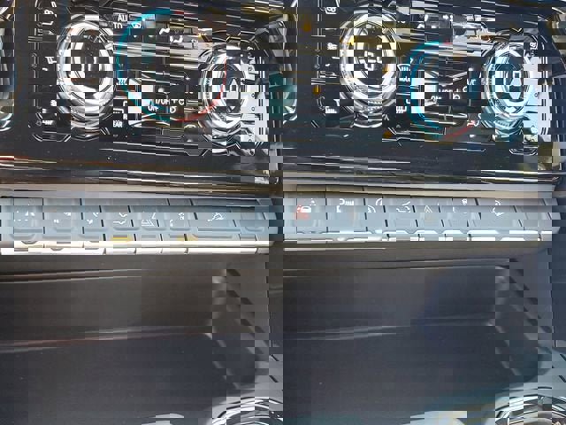 New 2026 GMC Sierra 1500 AT4 w/ AT4 Premium Package image 25